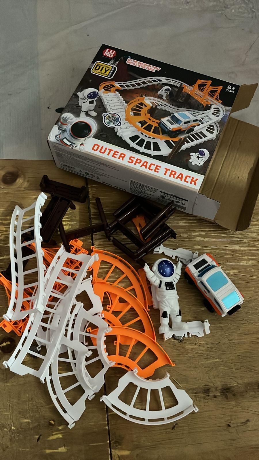 Astronaut Spaceship Track Set